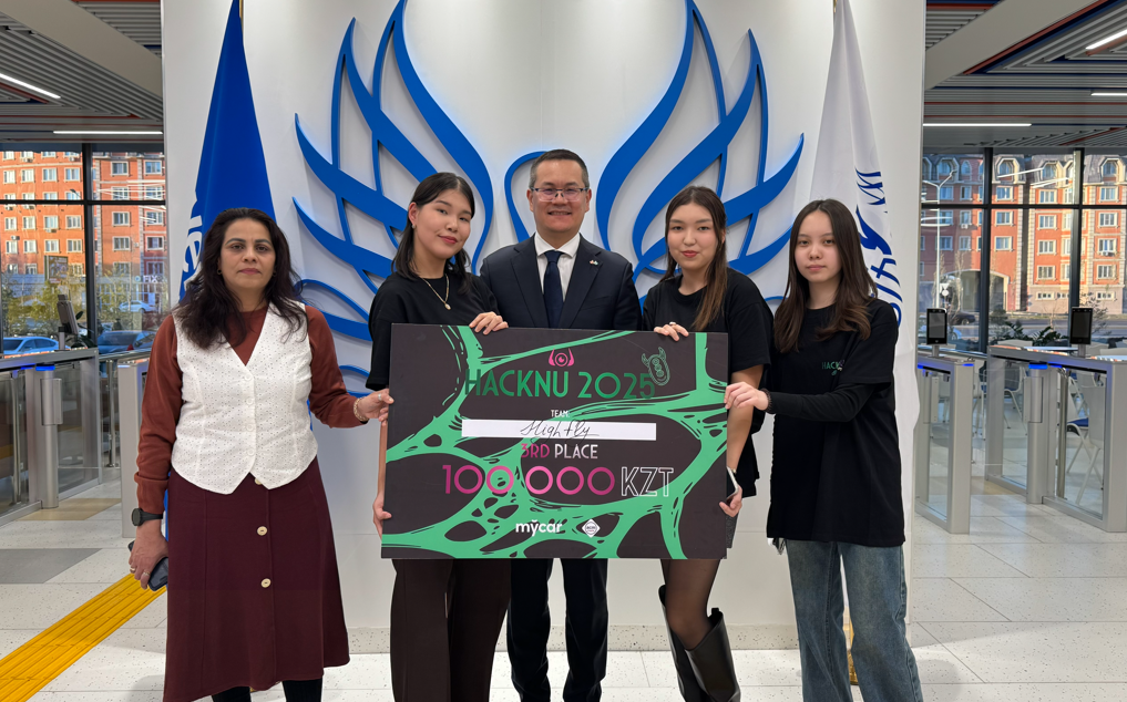 Студенты Coventry University Kazakhstan выиграли 3 место на HackNU 2025